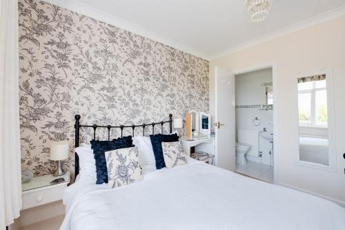 Hostal St Andrews Lodge Hotel - Guest House