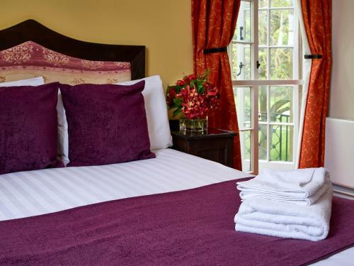 Hotel Hitchin Priory