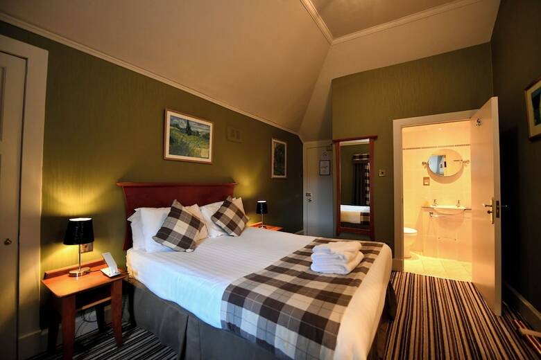 Hostal Savoy Park Hotel