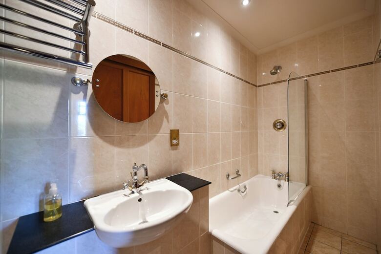 Hostal Savoy Park Hotel