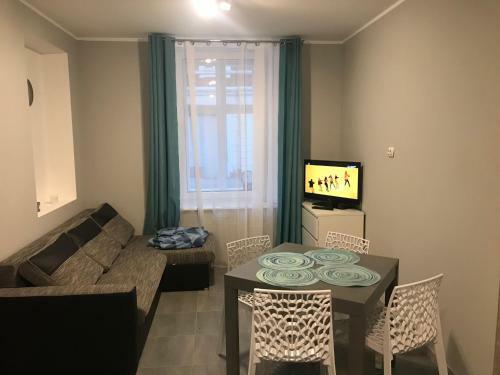 Apartament C18