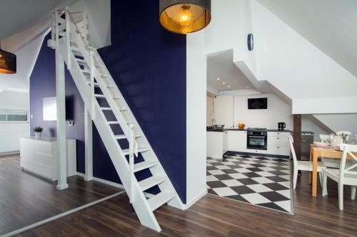 Apartament Dom Kifnera