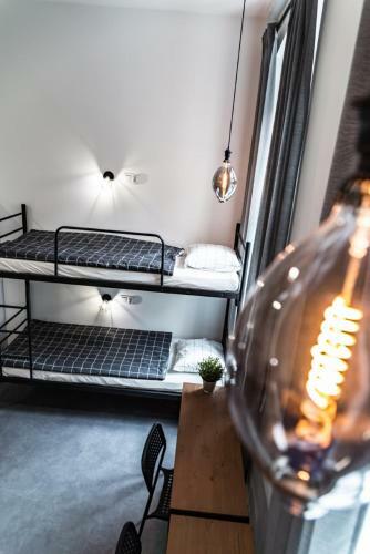 Albergue Chopin Host