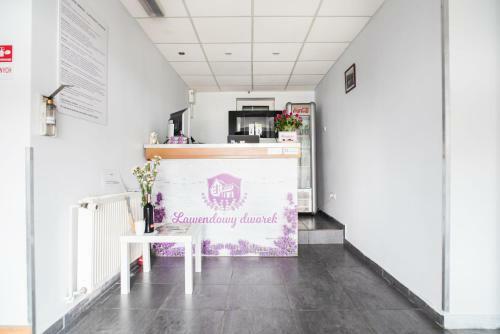 Bed & Breakfast Lawendowy Dworek