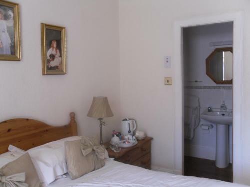 Hostal Ardfern Guest House