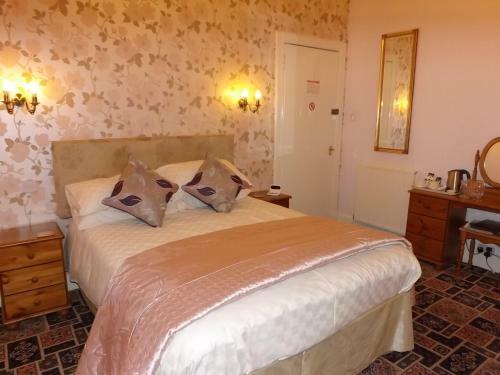 Hostal Fernlea Guest House
