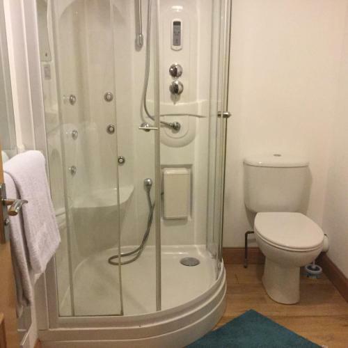 Hostal Acer Guest House