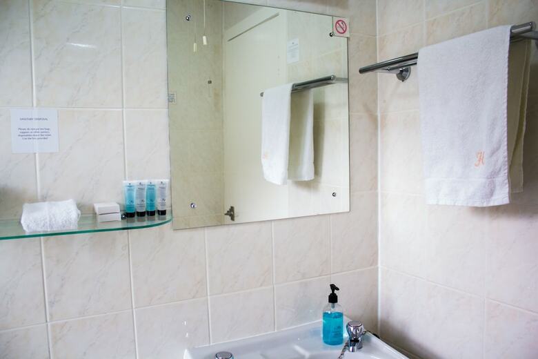 Hostal Hazeldene Guest House