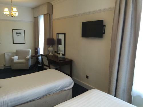 The Royal George Hotel