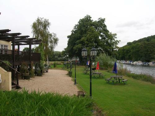 Hotel The Lenchford Inn