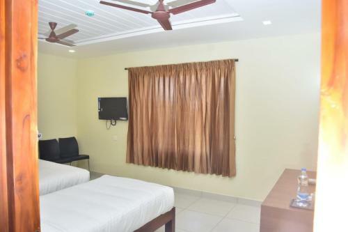 Hotel Le Arul Park