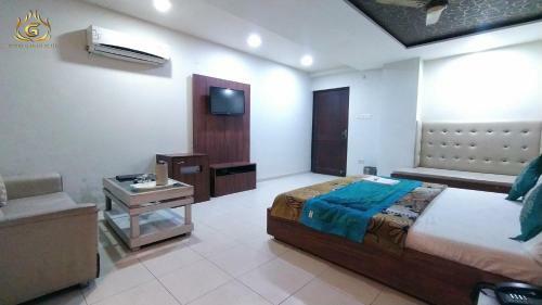 Hotel Gagan Suite