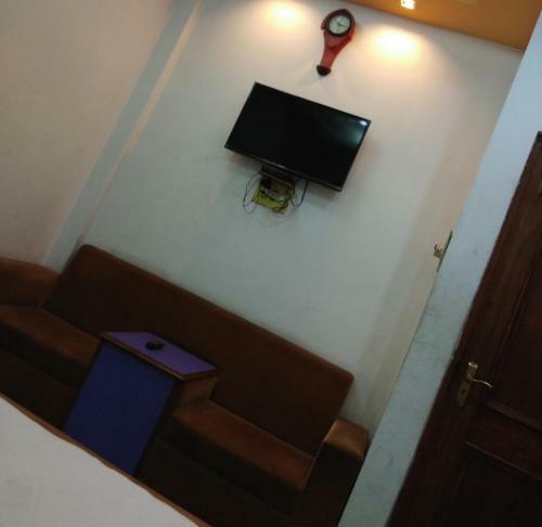 Shubh Hotel By Wb Inn, Kanpur