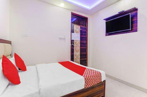 Oyo Flagship 84727 Hotel Shiva Residency