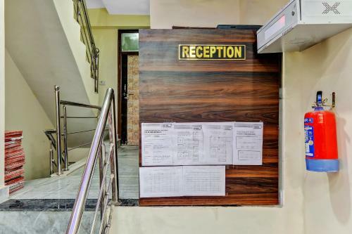 Oyo Flagship 84727 Hotel Shiva Residency