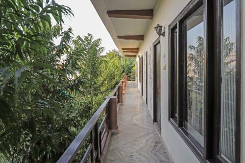 Collection O 83535 Hotel Ramayana Boutique