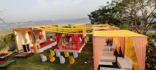 Kondekar's Weekend Home