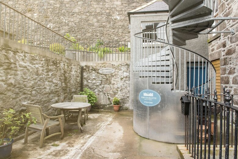 Apartamento Fort Charlotte Self Catering