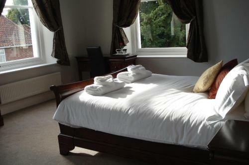 The Thomas Paine Hotel
