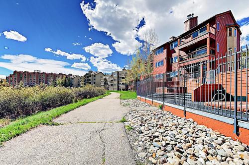 Cinnamon Ridge Condo Unit 202