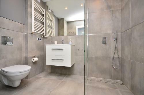 Apartament - Dziwn�wek - Le?ne Tarasy - 45b/10 - 150 M Od Morza