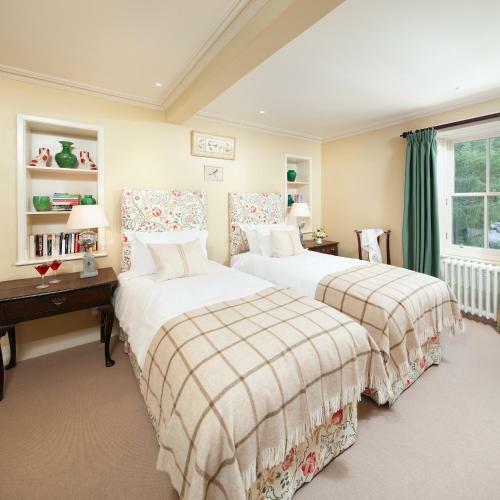 The Loch Lomond Arms Hotel