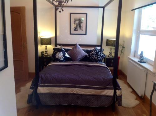Bed & Breakfast Glenview