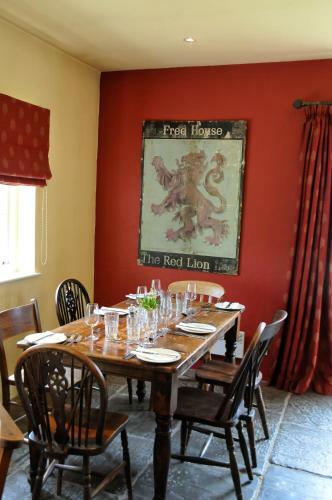 Posada The Red Lion Inn