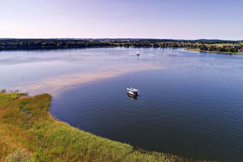 Houseboat Poland - P?ywaj?cy Domek Na Mazurach