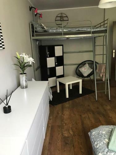 Apartament W Domku