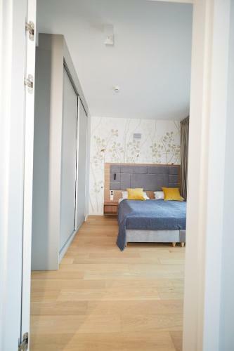 Aparthotel Square - By The Sea