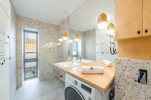 Apartamento Golden Star***** - Yacht Park