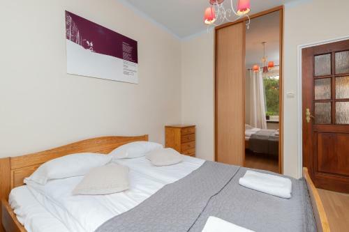 Apartments Necla Kamienna G�ra By Renters