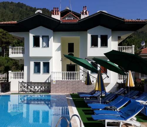 Apartamento Peaceful Villa With Shared Pool Surrounded By Calming Nature In Marmaris
