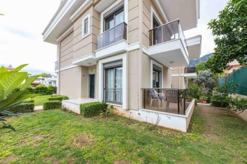 Villa Gunes 2 Icmeler Daily Weekly Rentals