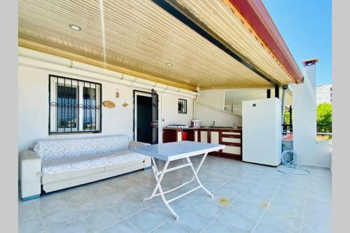 Kusadasi'nda Har?ka Villa N?da 8-18-29