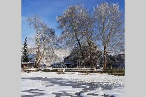 Villa Sapanca G�l�ne S?f?r M�stakil Bah�eli Ev
