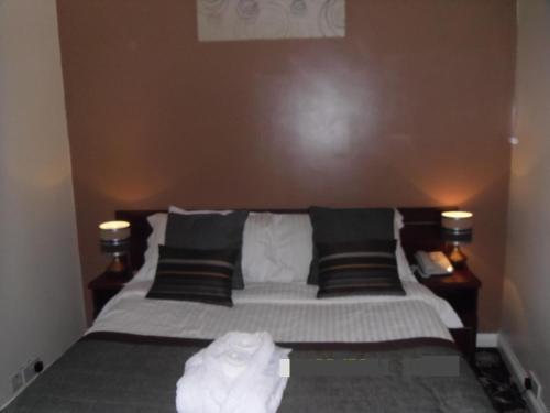 Waverley Hotel