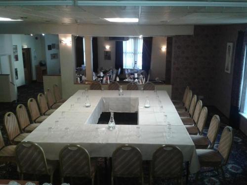 Waverley Hotel