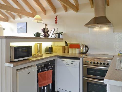 Y Bwthyn-oxm