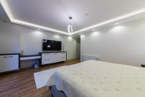 Villa Palmiye Icmeler Daily Weekly Rentals