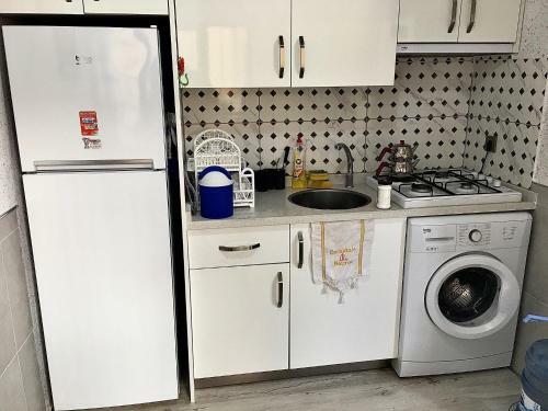 Apartamento Serdar But?k Home
