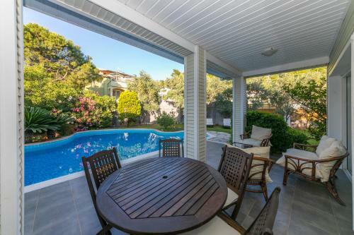 Apartamento Villa Blanc ?�meler Daily Weekly Rentals