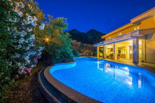 Apartamento Villa Blanc ?�meler Daily Weekly Rentals