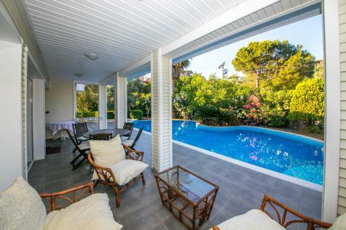 Apartamento Villa Blanc ?�meler Daily Weekly Rentals