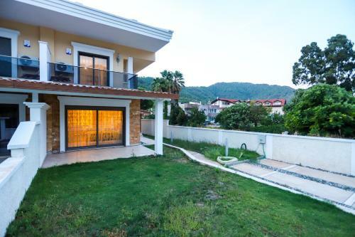 Mandalin Private Villas Icmeler Daily Weekly Rentals