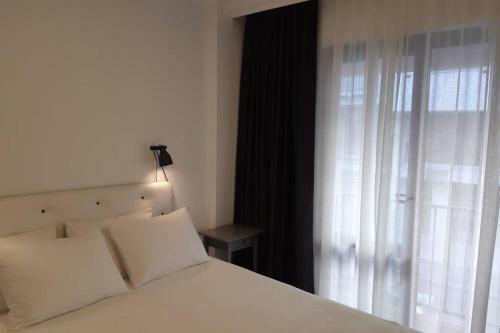 Duplex Mod Apartment 50m From The Beach