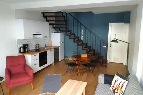 Duplex Mod Apartment 50m From The Beach
