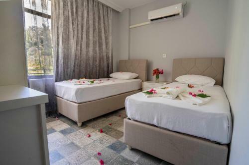 Ada Bout?que Hotel