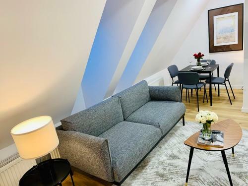Hotel, Apartament Pod Z?otym Lwem W Samym Centrum Miasta